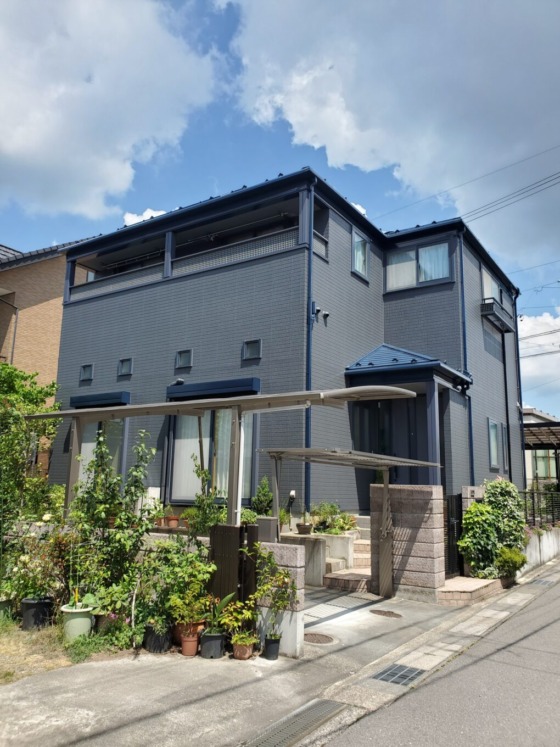 長野市M様邸　－屋根外壁塗装はシックな色合いで納得の仕上がり－